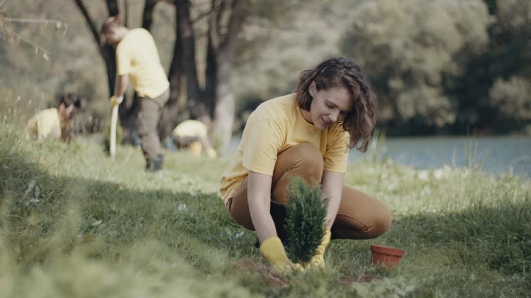 Best Lawn Watering Services  in Fontana, CA